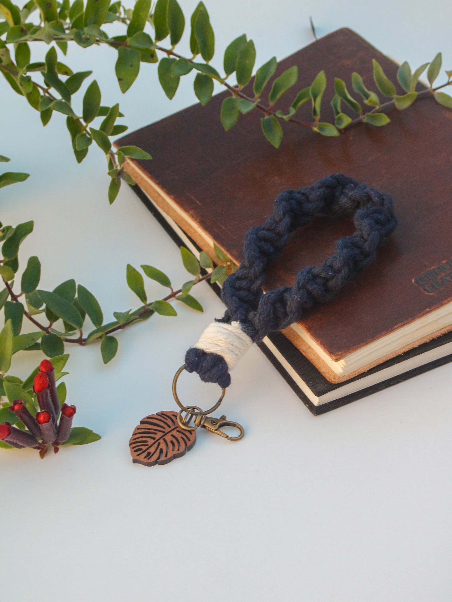 Spiral Knot Macrame Wristlet